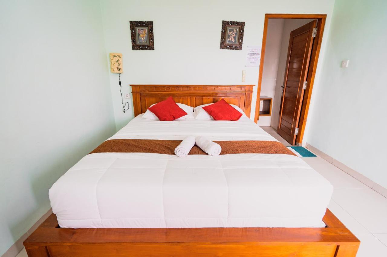Guesthouse Cempaka Putih Seminyak  Luaran gambar