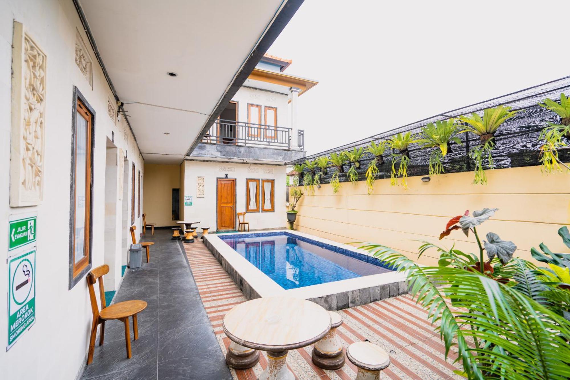 Guesthouse Cempaka Putih Seminyak  Luaran gambar